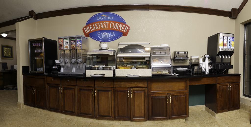 Quality Inn & Suites Columbia I-70 Экстерьер фото