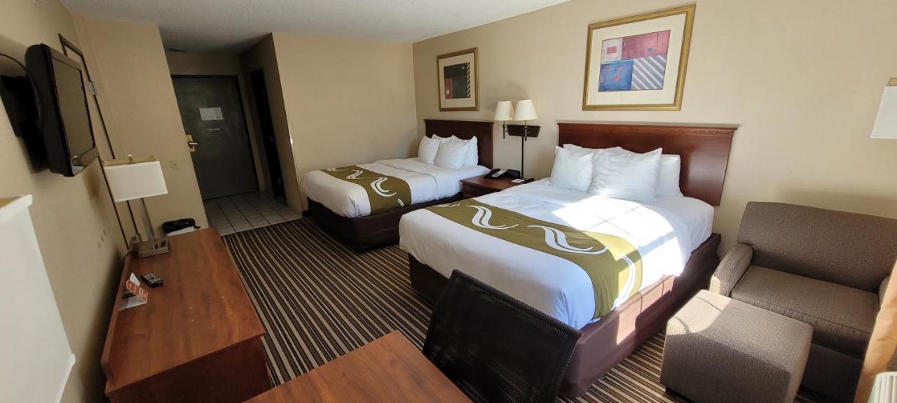 Quality Inn & Suites Columbia I-70 Экстерьер фото