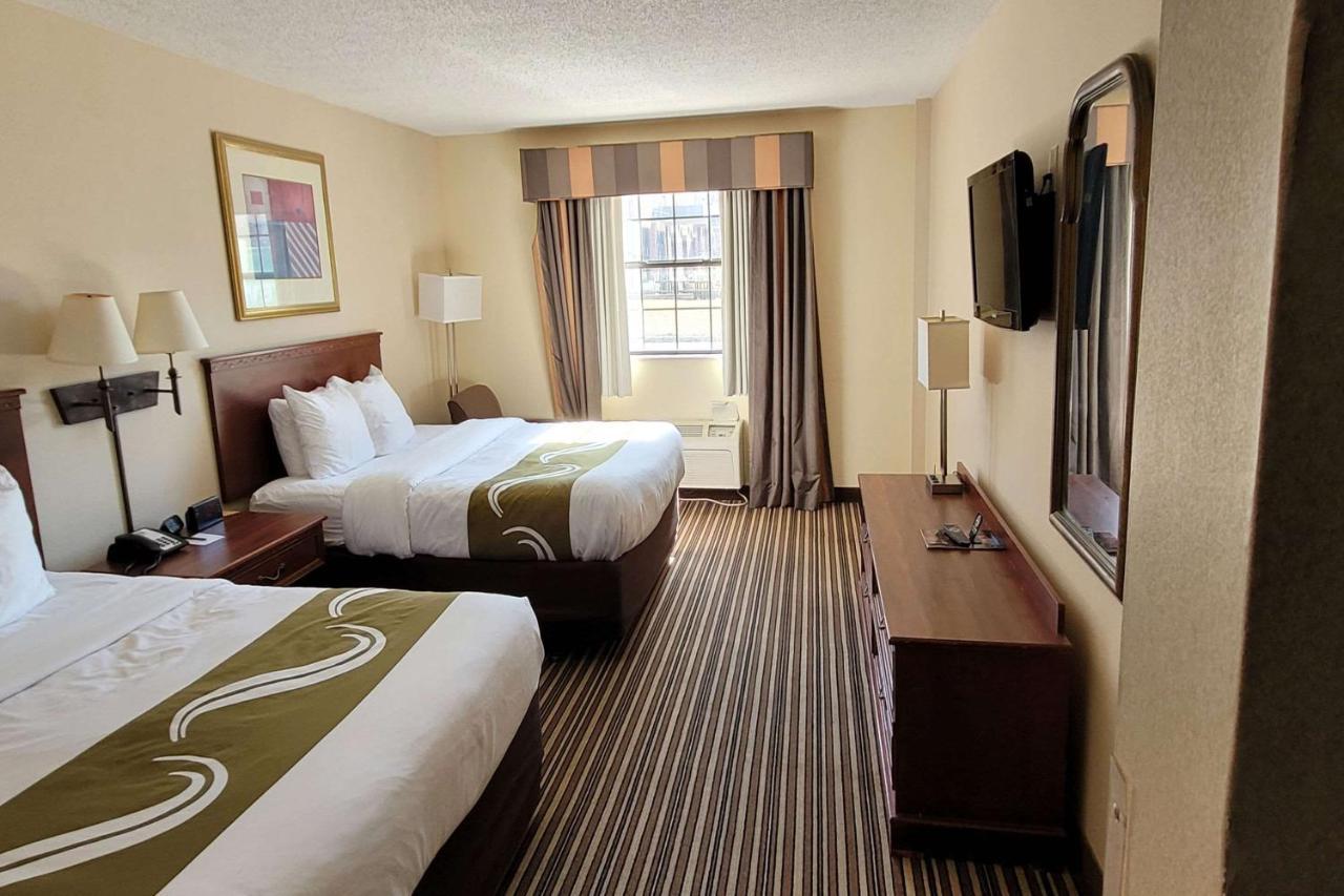 Quality Inn & Suites Columbia I-70 Экстерьер фото