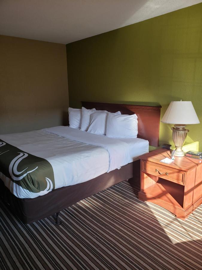 Quality Inn & Suites Columbia I-70 Экстерьер фото